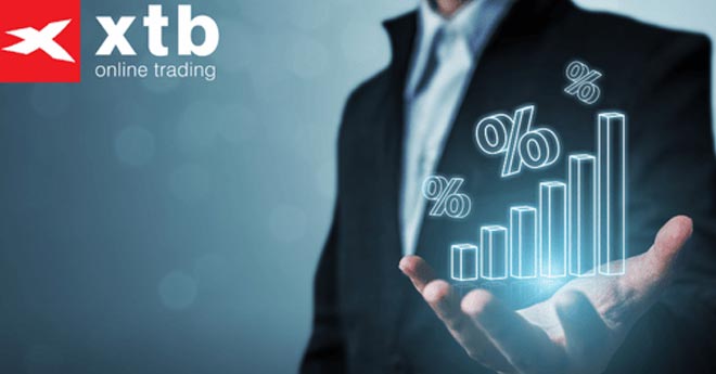 XTB: Interessi su Fondi non Investiti e Record di Clienti Attivi