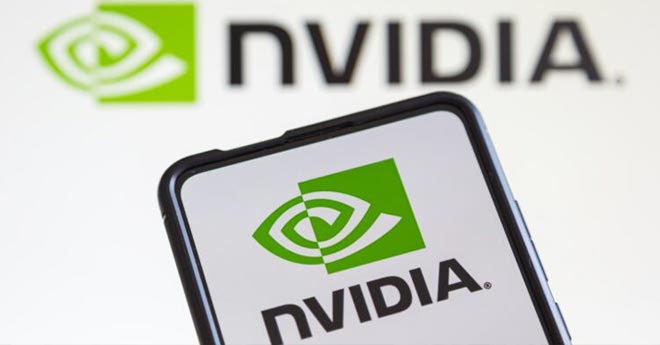 Azioni Nvidia a 950 dollari sono un'Opportunità o Bolla?