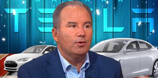 L'Analisi di Dan Ives: Un Ritardo Strategico per Tesla