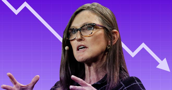 Cathie Wood Sorprende Tutti: Scommette Milioni su Titoli Tech in Declino