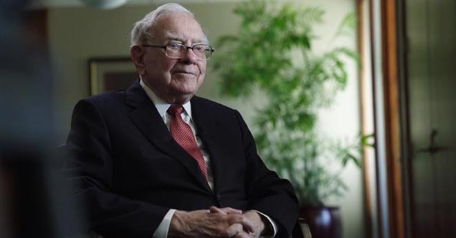 Warren Buffett si Prepara alla Crisi: Cosa Vuole Dirci?