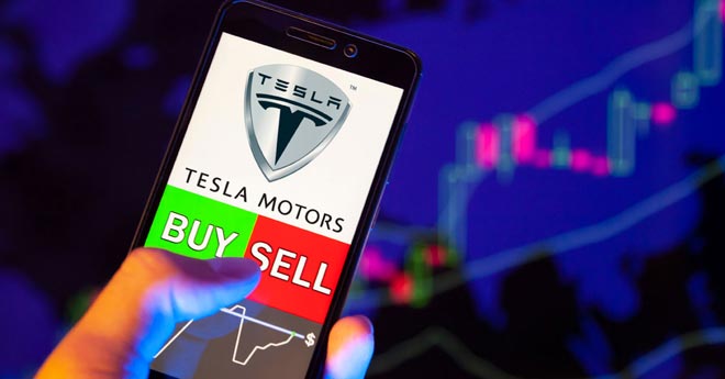 Azioni Tesla e la Guerra degli Short Seller: Scopri Cosa è Successo 