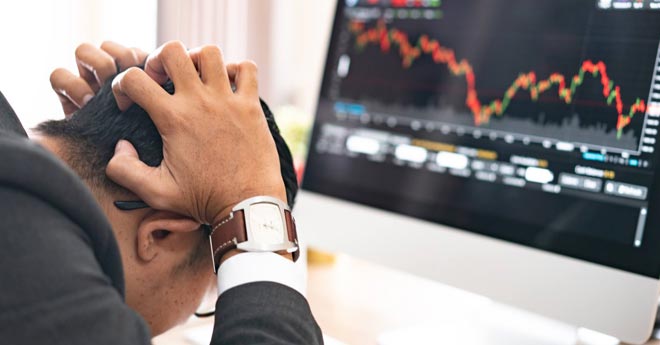 I Grandi Investitori Liquidano Azioni per Centinaia di Milioni: Ecco i Titoli a Rischio